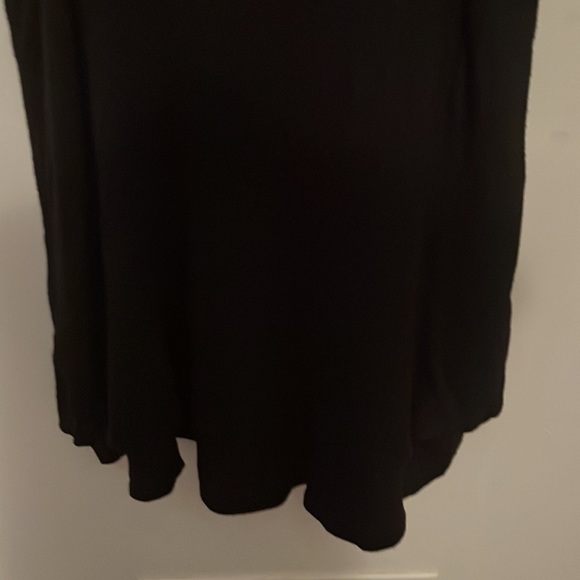 Black stylish tank top - Picture 3 of 3